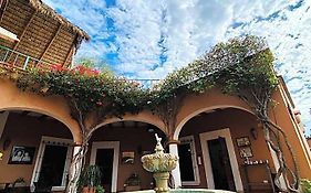 Hotel Casa María Félix